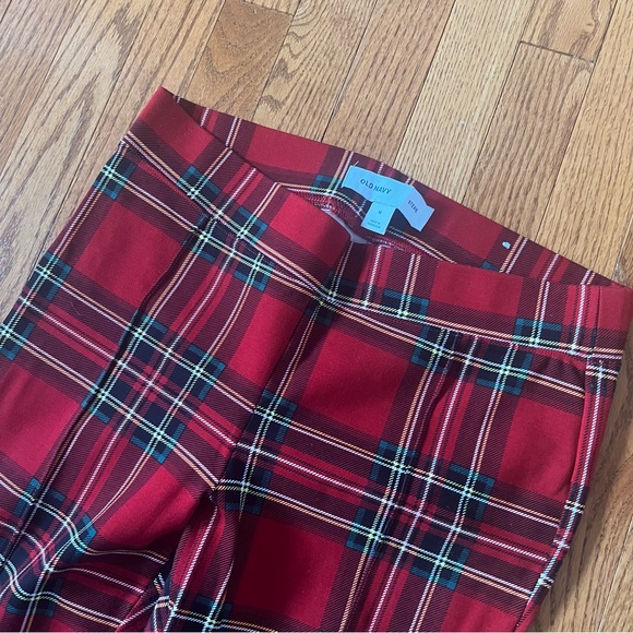 Plaid Stevie Old Navy Pants. - Picture 2 of 5